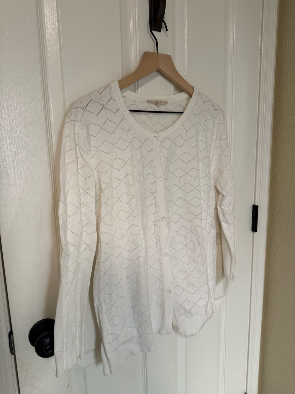 41 HAWTHORNE Off-White Geometric-Texture Cardigan